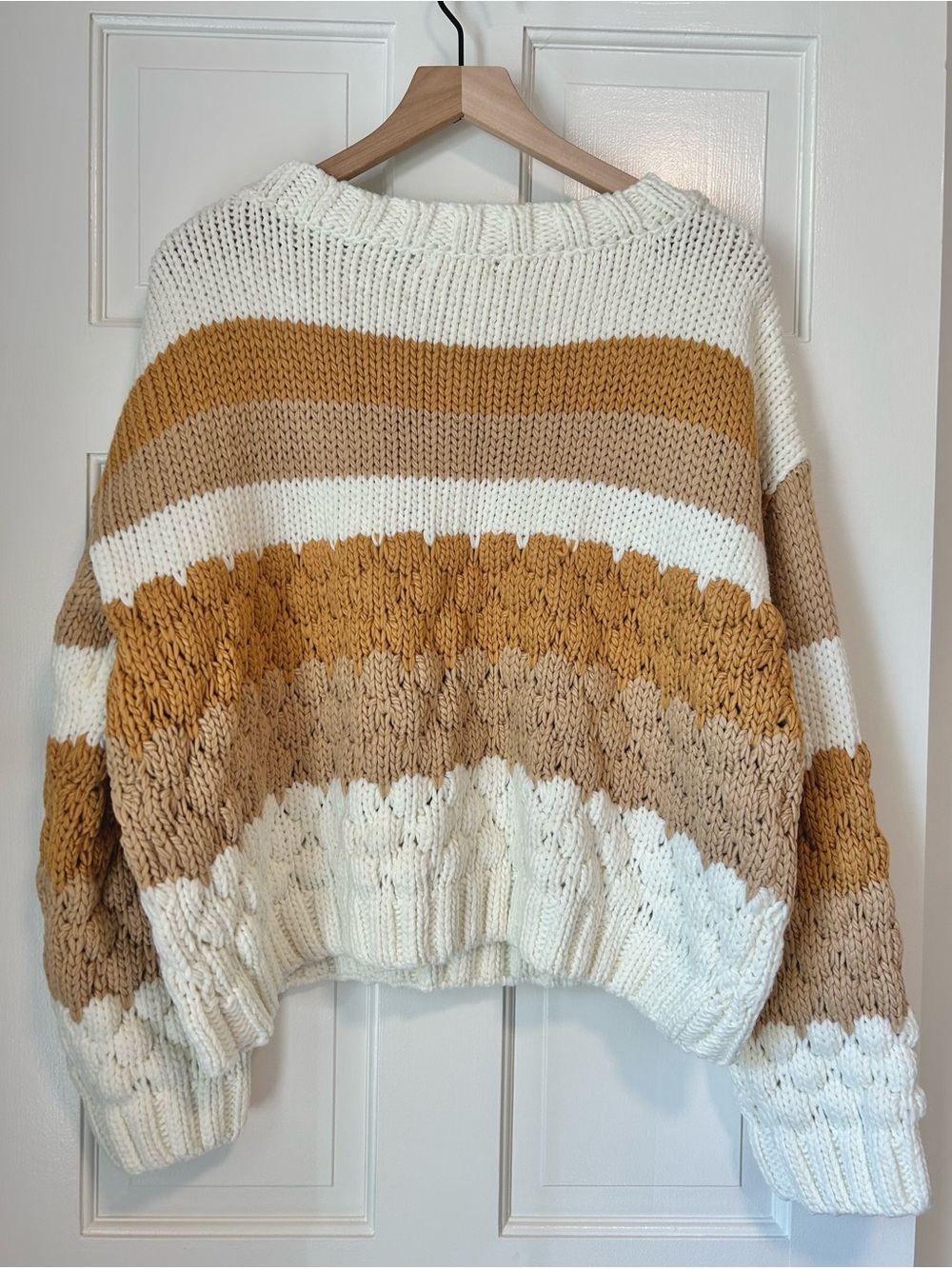 Oversized Chunky Knit Sweater - White, Camel & Tan - Medium - Picture 5 of 7
